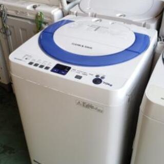 【洗濯機】ゆったり7kg☆節水清潔穴なし槽！2013年製☆配送も...