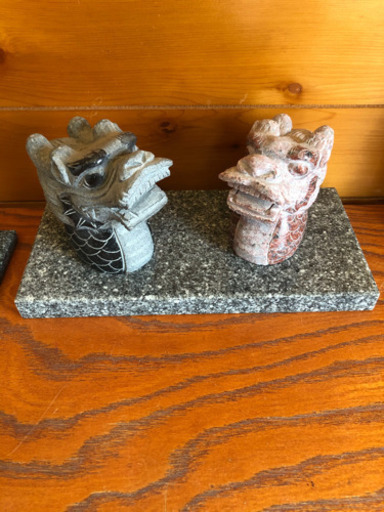 石彫　龍の置物　台石付き