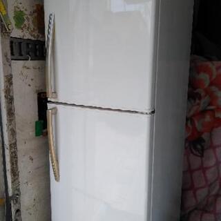 【引き渡し先決定しました】2016年製　２３０L　2ドア冷蔵庫　R-f23uh 引き渡し先決定しました】2016年製 230L 2ドア冷蔵庫 R-f23uh