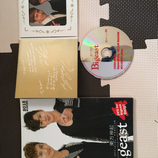 東方神起　マガジン&DVD