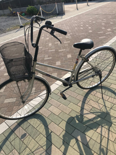 ２７インチママチャリIRCタイヤ取り換えたばかり 内装３段 カマキリハンドル、ステンレスリム綺麗な車体です。