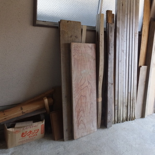 廃材　木材　木切れ　角材　薪