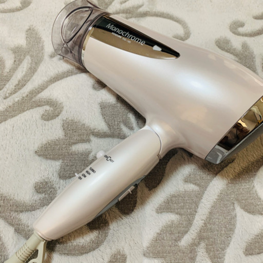 ヘアードライヤー モノクローム マイナスイオン ホワイト KHD-1385/W