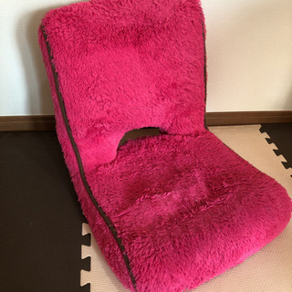 ピンク　座椅子