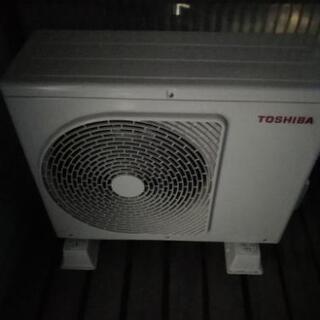 未使用　東芝エアコンRASーF221W　2019年モデル