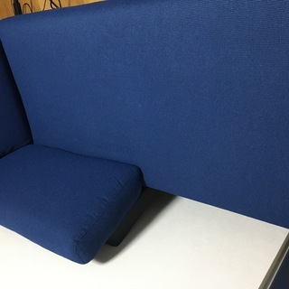 【購入1年未満！】定価8万のソファをお譲りします。