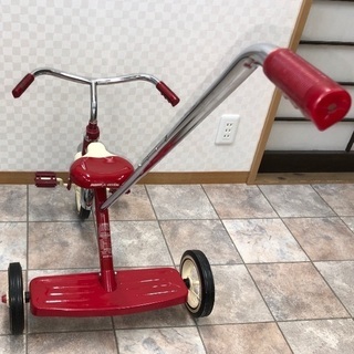 激安値引き中‼️【福岡市城南区東油山】ほぼ新品　あまり乗る事なく押し入れ保管 玩具 遊具 おもちゃ 大人気 可愛い  三輪車  アンティーク風　コンランショップで購入 激安値引き中‼️【福岡市城南区東油山】ほぼ新品 あまり乗る事なく押し入れ