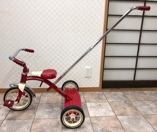 激安値引き中‼️【福岡市城南区東油山】ほぼ新品　あまり乗る事なく押し入れ保管 玩具 遊具 おもちゃ 大人気 可愛い  三輪車  アンティーク風　コンランショップで購入