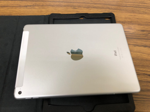 Apple iPad Air 2 Wi-Fi Cellular docomo 美品