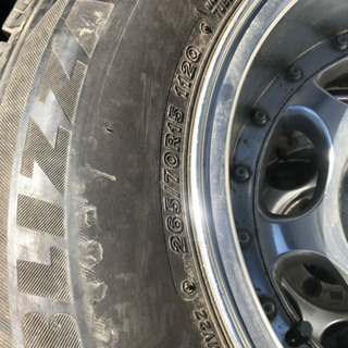 265 70 R15 スタッドレスタイヤ(中古)4本セット