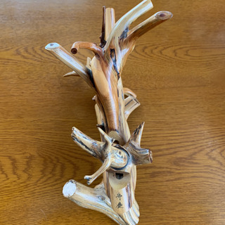 杜松の木で手作りしたヘラブナ用の万力です。