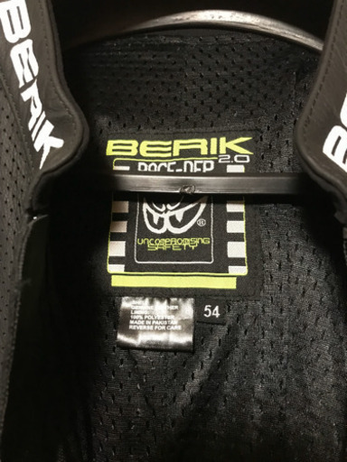 ベリック BERIK 革ツナギ レーシングスーツ 54