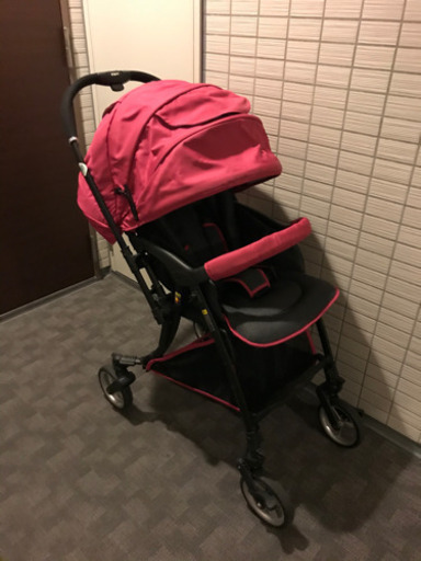 A型ベビーカー「ランフィ」のピンク