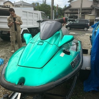 ボートトレーラ【水上バイクおまけで付けます。】