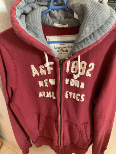 アバクロメンズllサイズ Dai 犬山のパーカー メンズ の中古 古着あげます 譲ります ジモティーで不用品の処分