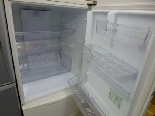 3ドア冷蔵庫 264リットル 2013年製 AQUA AQR-261B ￥30,800- 札幌市