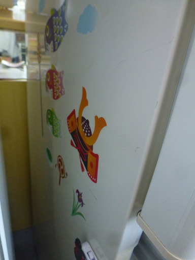 訳あり格安”3ドア冷蔵庫 265リットル 2011年製 日立 R-S27AMV ￥28,800