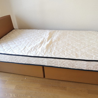マットレス　引き出し付き　木製　シングルベッド