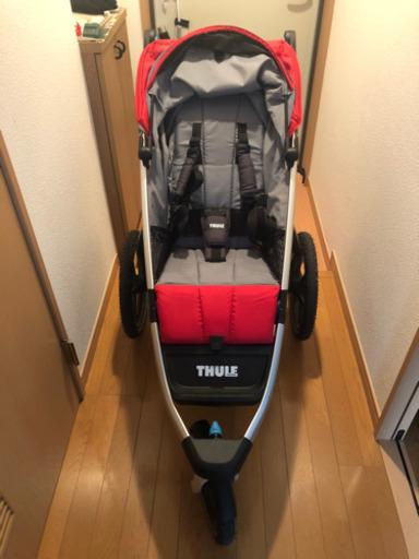 スウェーデン　thule ベビーカー