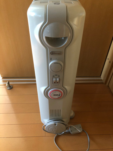 美品】デロンギ製オイルヒーター JR0812-GY | ptpnix.co.id