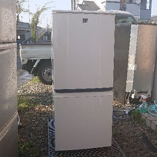 (売約済み) SHARP 冷凍冷蔵庫 SJ-14E8-KB 13...
