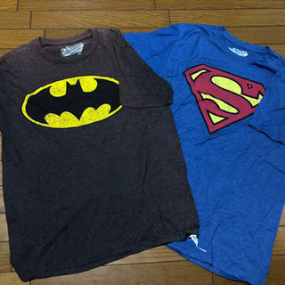 バッドマン　スーパーマン　カットソーメンズのMサイズ　半袖　Tシャツ