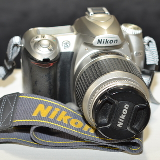 ニコン NIKONのデジタル一眼レフカメラ D50 レンズセット