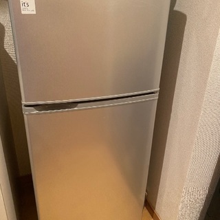 SANYO冷蔵庫 109L 一人暮らし用 (5/17に引き取って...