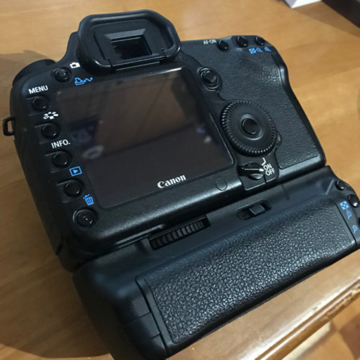 デジタル一眼 Canon EOS 5D MARK2