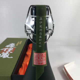新品・未開栓】森伊蔵 長期熟成かめ壺焼酎 720ml 希少品 極上 森伊蔵
