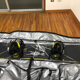 スノーボード一式です。