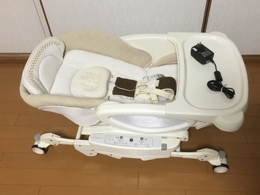 【お取引完了】Aprica 電動スウィング　ハイローチェア　ココチーノオート