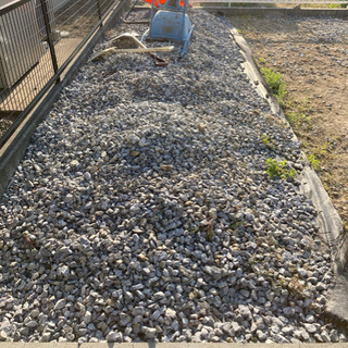 砕石 砂利【積み放題】引き取りして下さい 庭 ガーデニング 