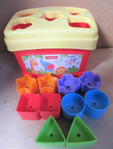 フィッシャープライス Fisherprice はじめてのブロック型はめ 赤ちゃんもうれしい ロボコン 港南台のベビー用品 おもちゃ の中古あげます 譲ります ジモティーで不用品の処分