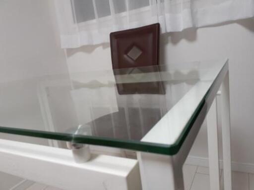 ガラス製　ダイニングテーブルセット