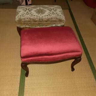 アンティーク調テーブルと椅子セット