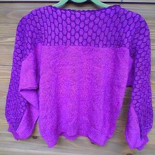 新品　紫　長袖　セーター　レディース　パープル　手編みニット　定価３０，０００円