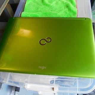 Fujitsu lifebook AH54/H Core i5