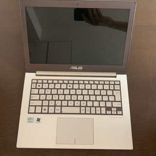 ASUS Zenbook UX31E 超薄ノートパソコン