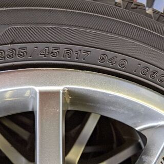 購入希望の方はお早めにお願いします。スタットレスタイヤ235-45-17　iG60　19年製　ほぼ新品