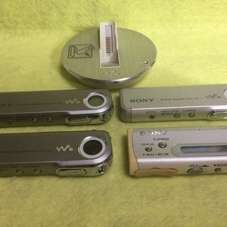 100 円！　『ジャンク』NETWORK WALKMAN　4台+...