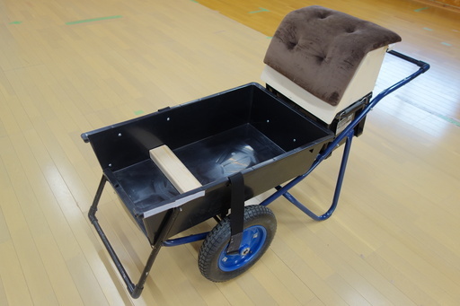 介護運搬用二輪車　災害時の介護家族の移動用に。多目的に活用できます！