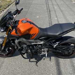 ワンオーナー 2015年式 2192km 美車 ヤマハ MT-09 ABS カスタム多数