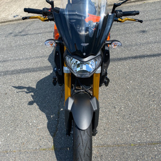 ワンオーナー 2015年式 2192km 美車 ヤマハ MT-09 ABS カスタム多数