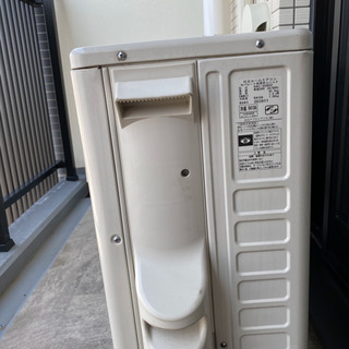 日立エアコン18畳　RASS56D2 (14年製造)