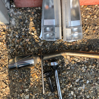 話し合い中)ワゴンRストレートマフラー爆音1つ、サイレンサー3つ