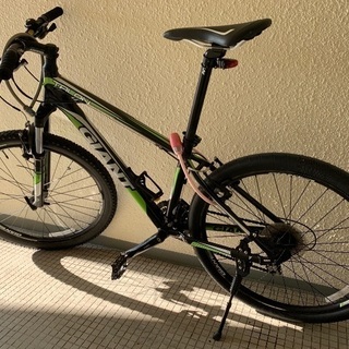GIANT マウンテンバイク TALON2