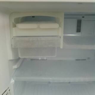 SHARP　シャープ　225L冷蔵庫　2017年　SJ-D23B　ファミリー冷蔵庫