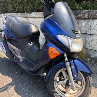軽量コンパクトですが高速も乗れますアヴェニス150 シグナス PCX NMAXよりもAvenis150