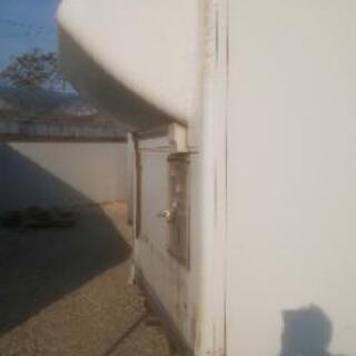 【値下げしました！】【ひさし付き】コンテナ 長さ約601cm×幅228cm×高さ247cmくらい 物置き バイクガレージ 匝瑳市発 配送可 30506 値下げしました！】【ひさし付き】コンテナ 長さ約601cm×幅228cm×高さ